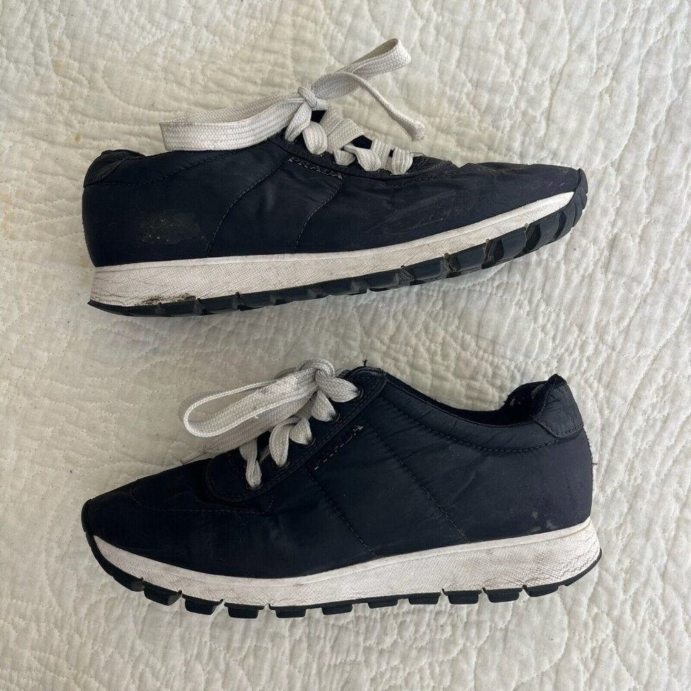PRADA Women’s Re-Nylon Sneakers in Black Size EU35 - Picture 6 of 9